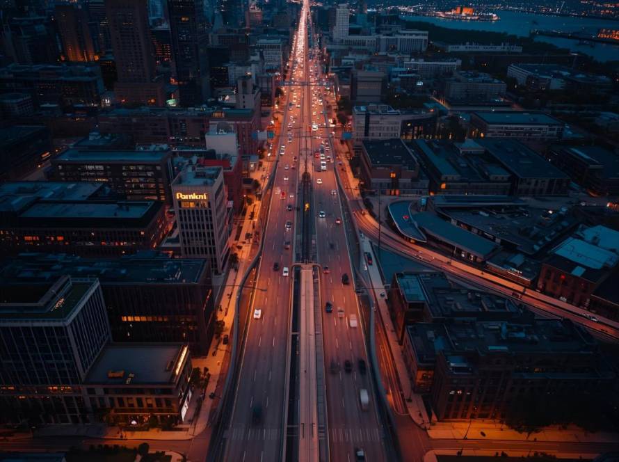Aerial view of traffic on the Expressway with multiple lanes and cars in motion.